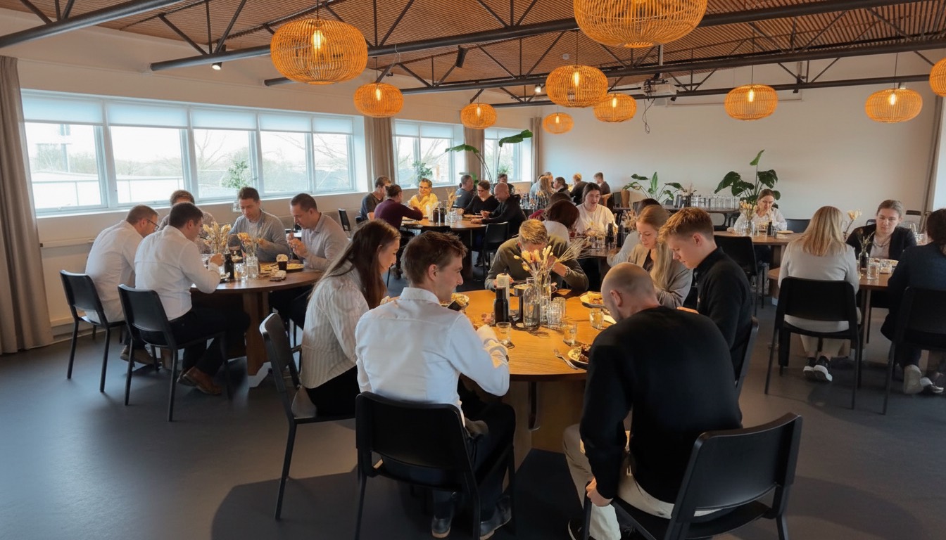 Medarbejdere nyder frokost